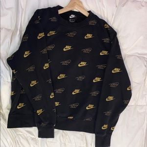 Nike Crewneck